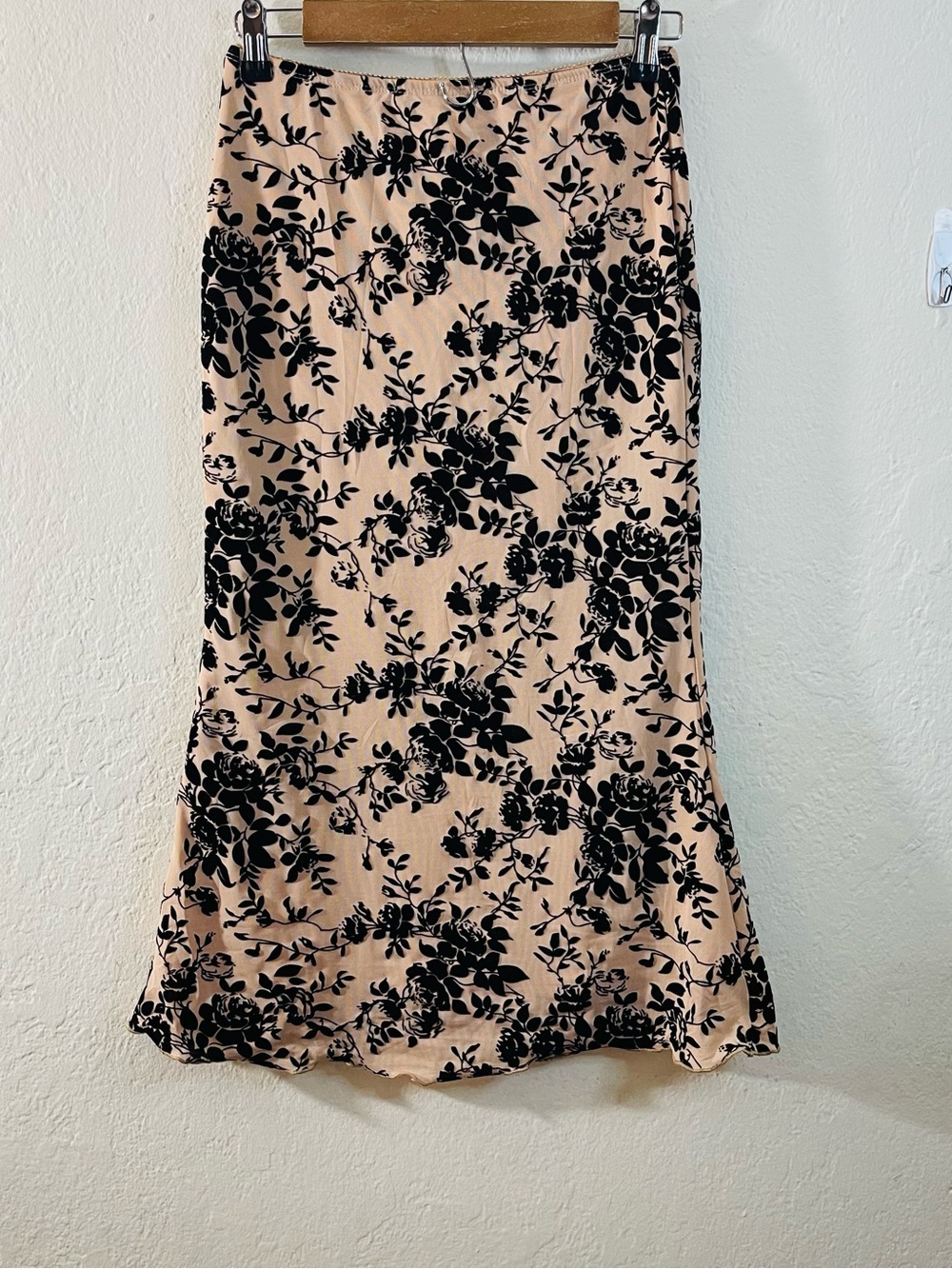 Blush Floral Skirt with Black Velvet Print Women Size Small Y2K Casual